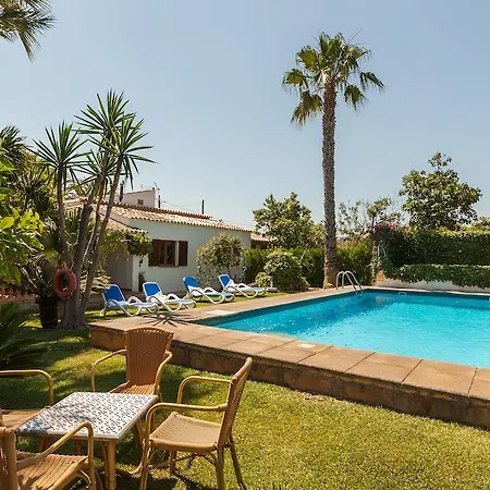 Holiday home Cal Roma